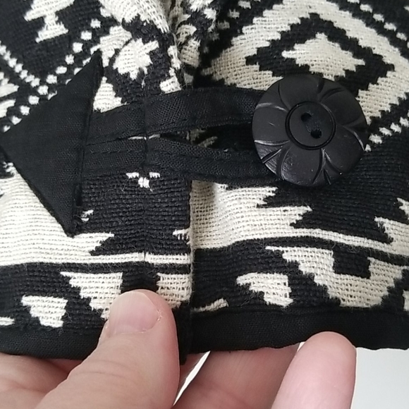 Cropped jacket by Flash - Picture 3 of 9